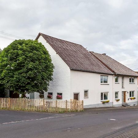 Vila Pure Eifel Oberkail Exteriér fotografie